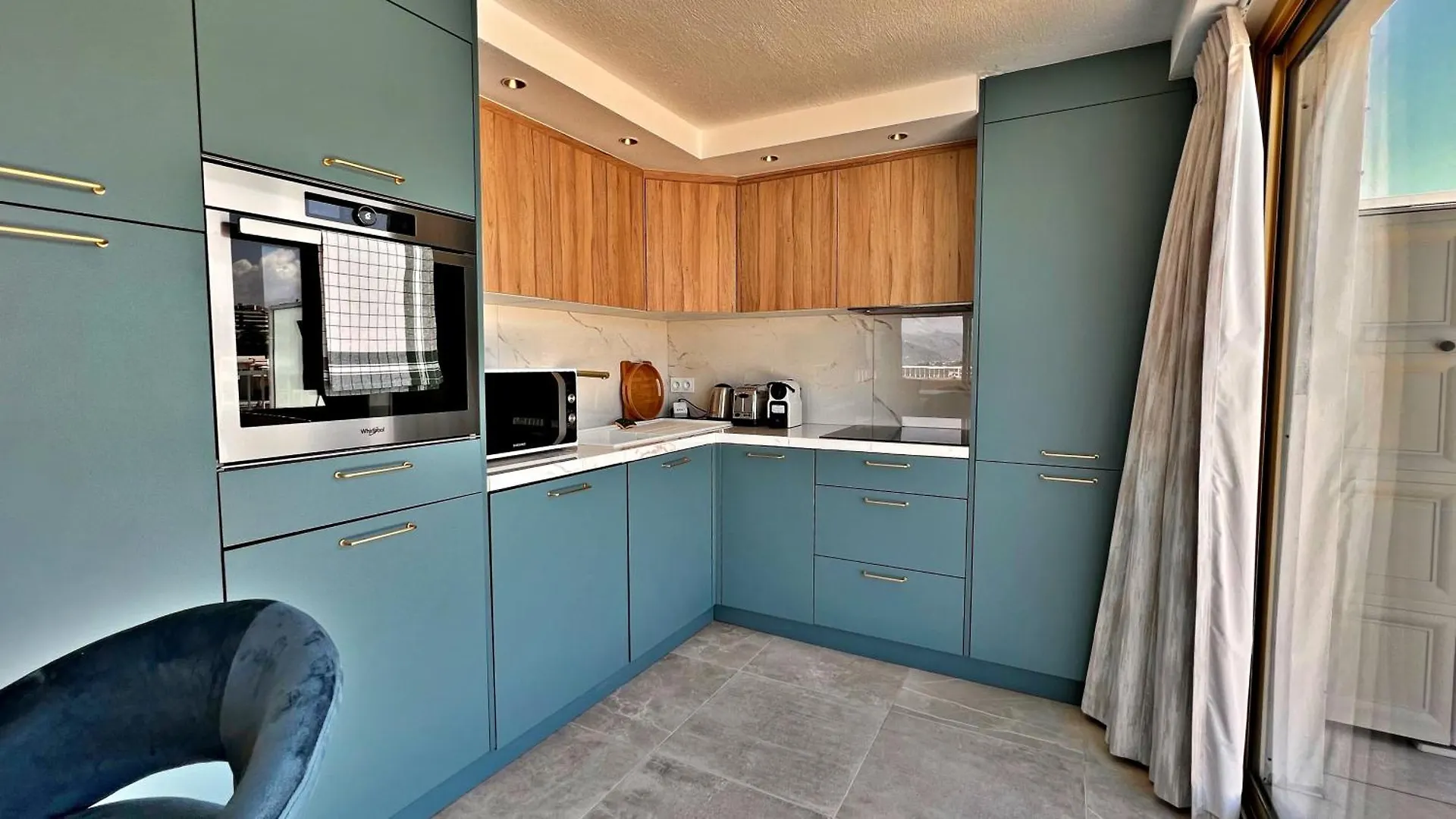 아파트 Appartement 2 Chambres Et Studio Independant Avec Vue Sur Mer 니스