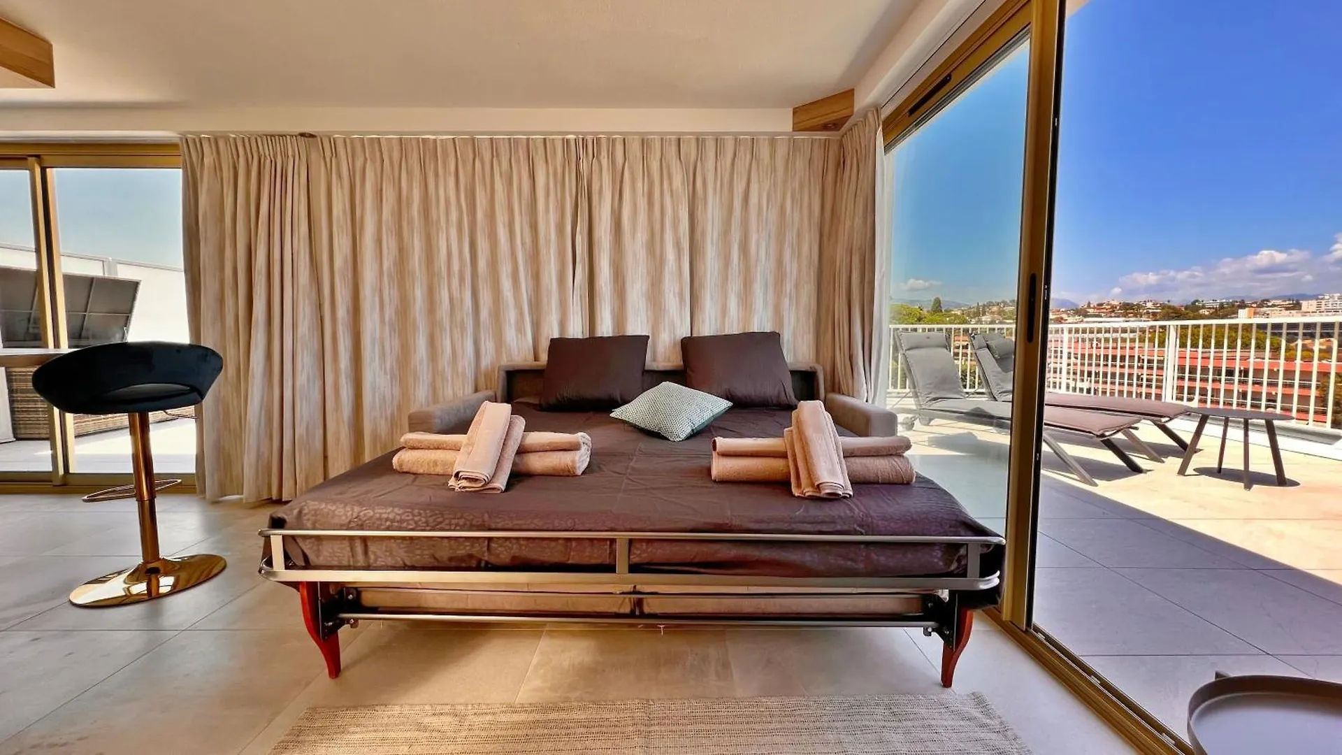 Appartement 2 Chambres Et Studio Independant Avec Vue Sur Mer 니스 아파트
