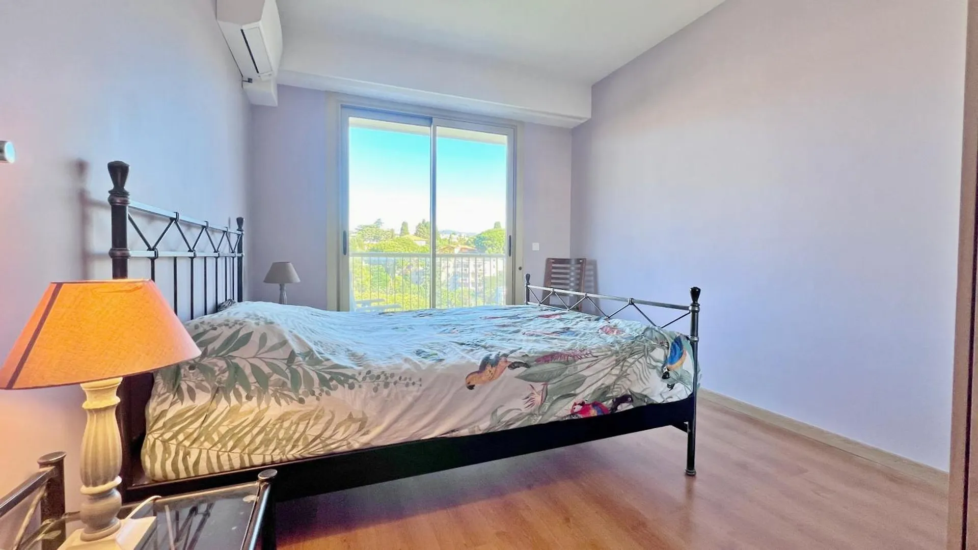 Appartement 2 Chambres Et Studio Independant Avec Vue Sur Mer Nice Apartment